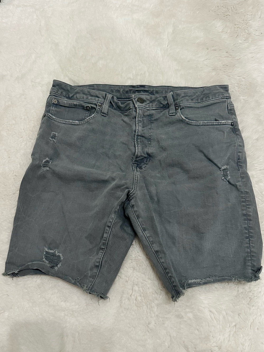 American Eagle Outfitters Gray Distressed Jean Shorts - Picture 1 of 3